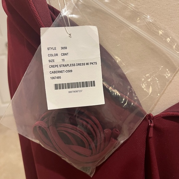 NWT Dessy Collection Crepe Dress Size 10 - Picture 8 of 8